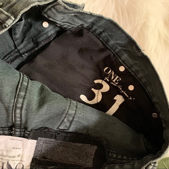 ONE TEASPOON▪️Bonita Distressed Shorts. 31 C28 - Picture 4 of 4